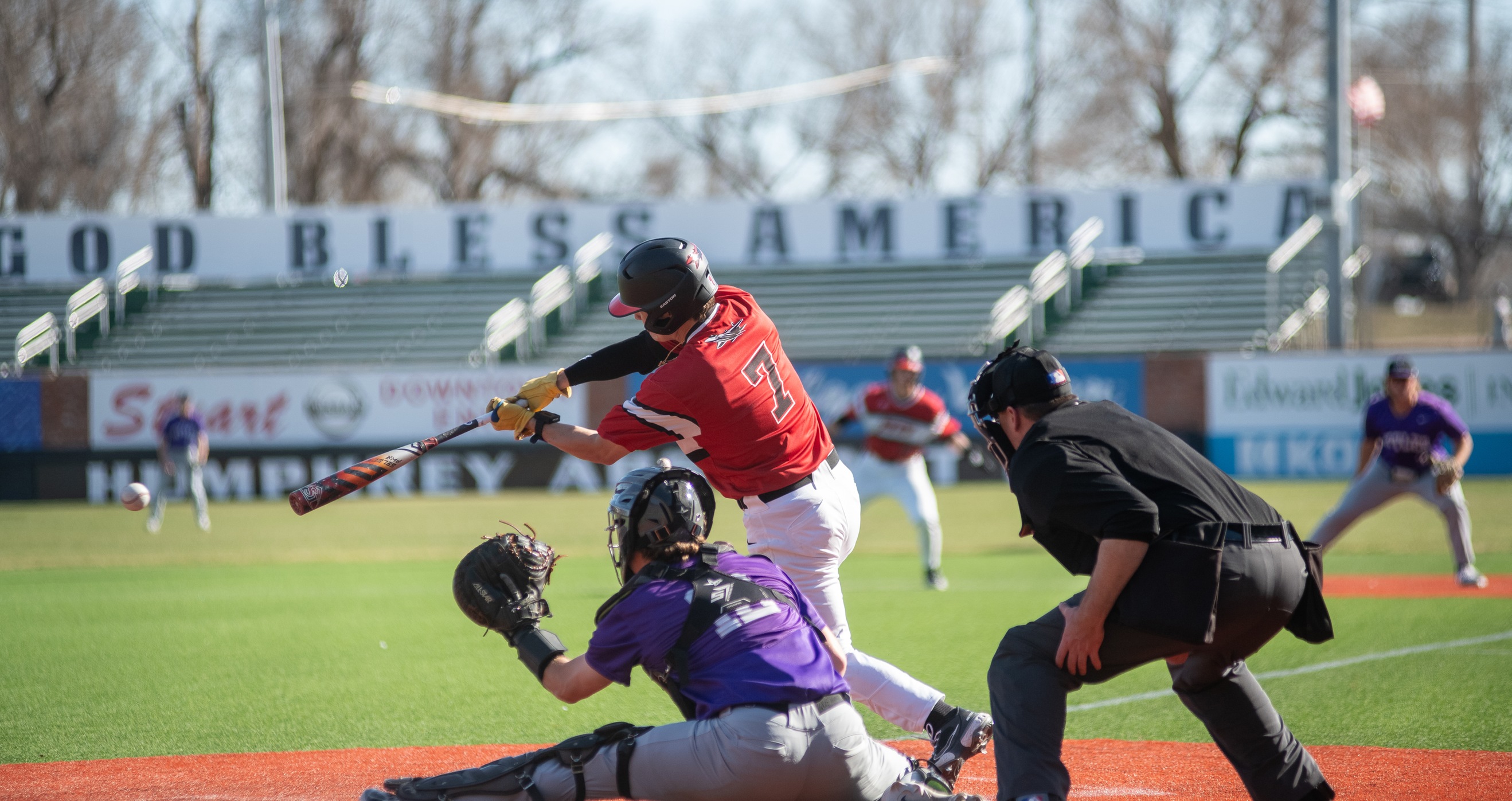 Jets lose mid-week game at NEO